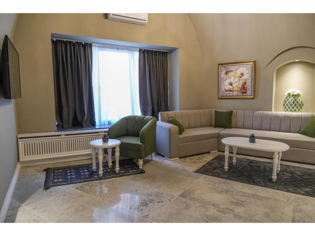 Palazzo Suit Karakoey Istanbul Bagian luar foto